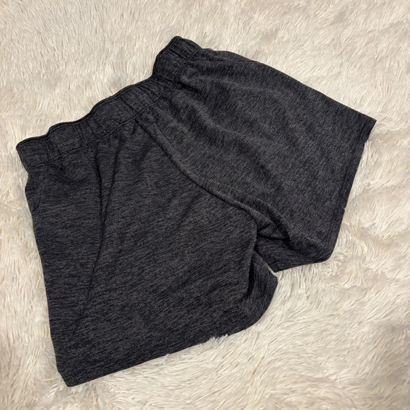 Nike Women's  Training Shorts Lightweight Gray Logo Size XS - Picture 9 of 11